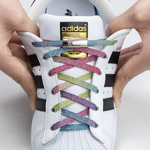 Magnetic Shoelaces